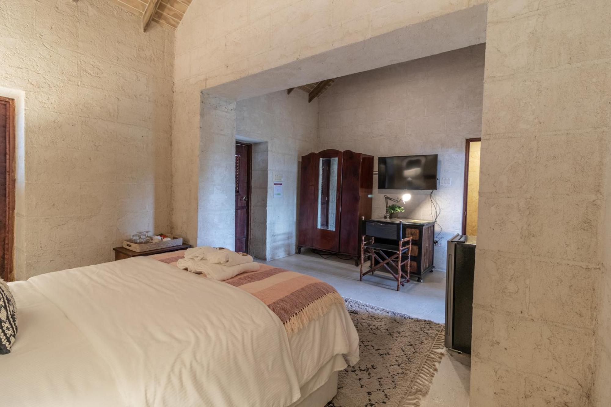 מלון ברידג'טאון Sweetfield Manor מראה חיצוני תמונה